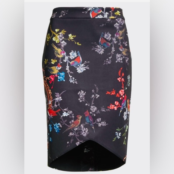 Stunning Ted Baker Pencil skirt - Picture 5 of 8